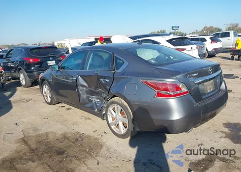 2015 Nissan Altima 2.5 Sv from USA, damaged, VIN 1N4AL3AP4FC173428